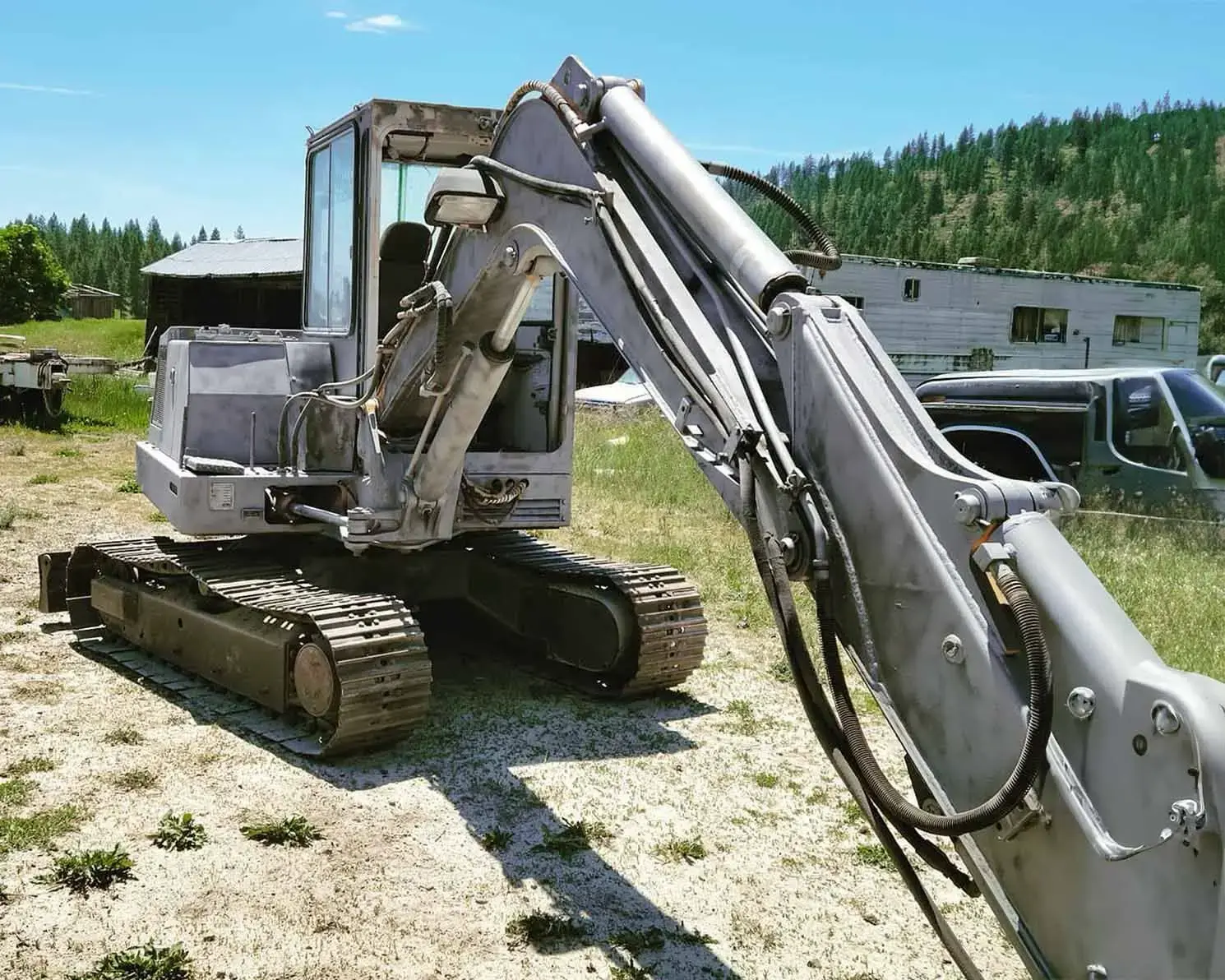 Compact Excavator Surface Rust & Paint Removal